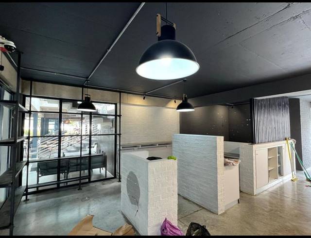 BUSINESS PROPERTY TO RENT IN WALMER